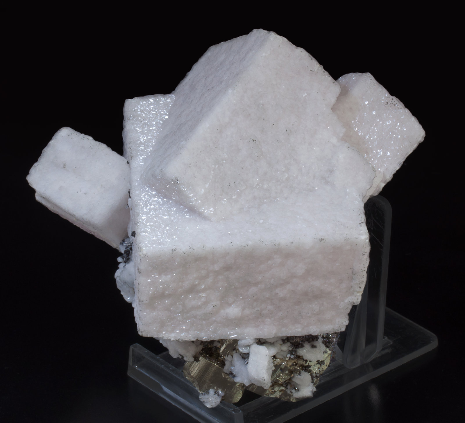 specimens/s_imagesAD5/Calcite-TZ27AD5s.jpg