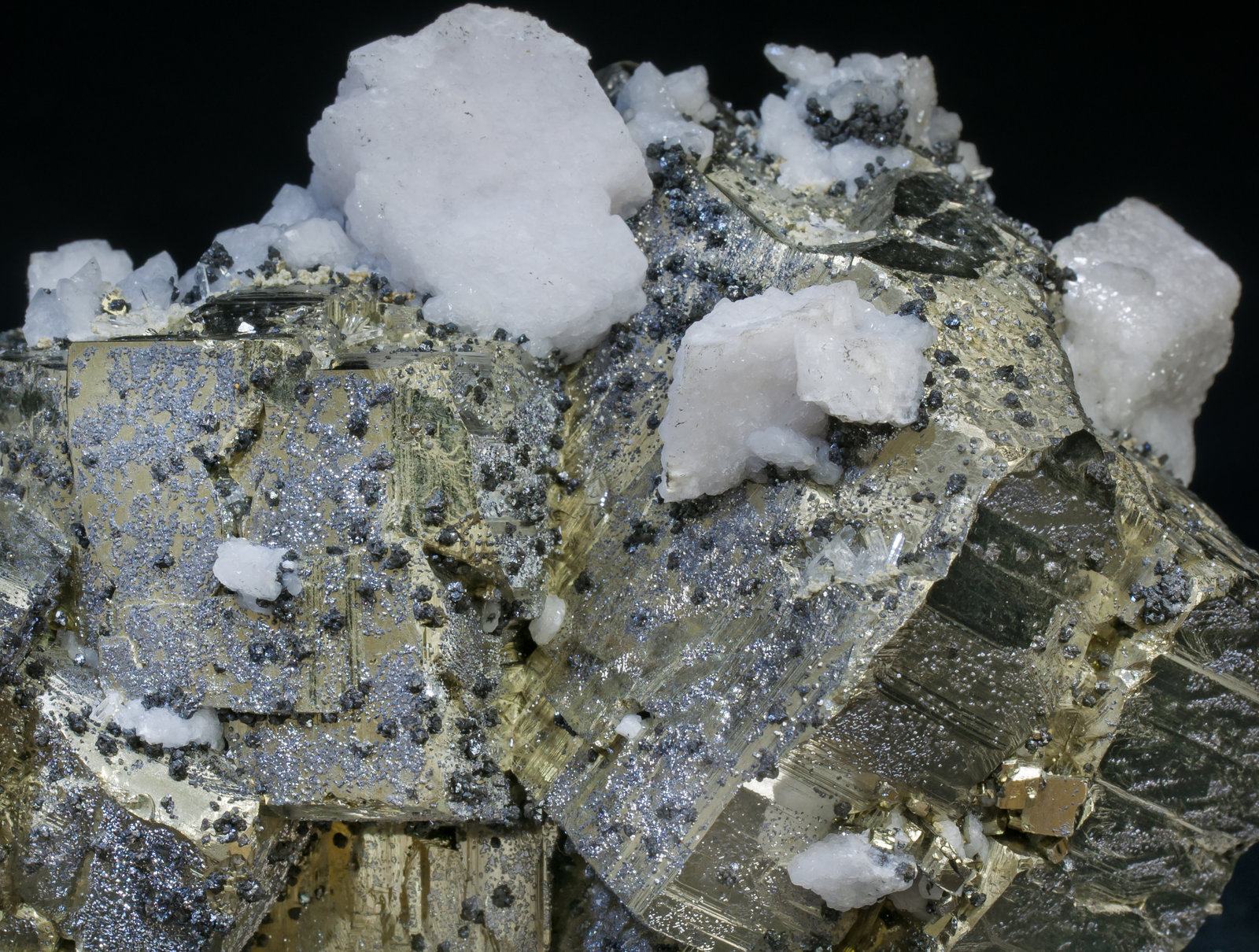 specimens/s_imagesAD5/Pyrite-TA47AD5d.jpg