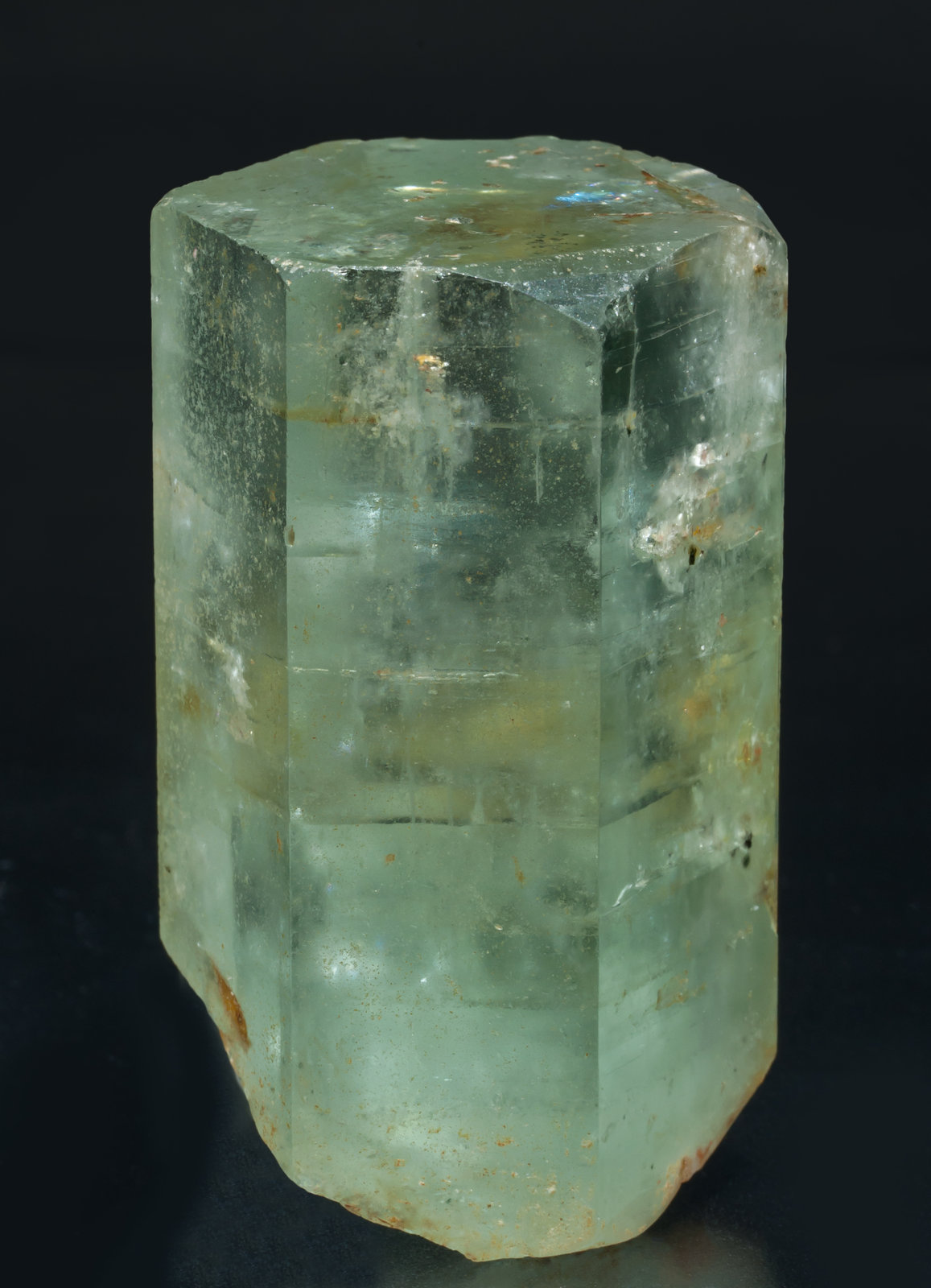 specimens/s_imagesAD9/Beryl_aquamarine-VD49AD9f.jpg