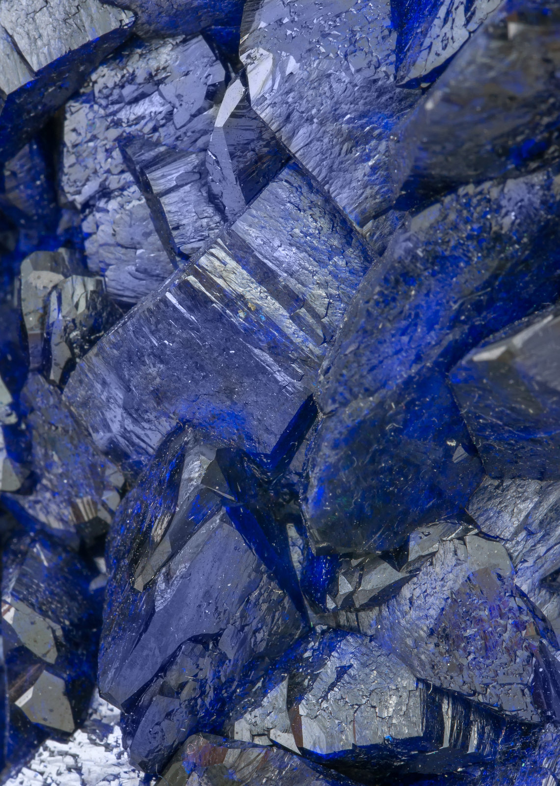 specimens/s_imagesAE2/Azurite-TA10AE2d2.jpg