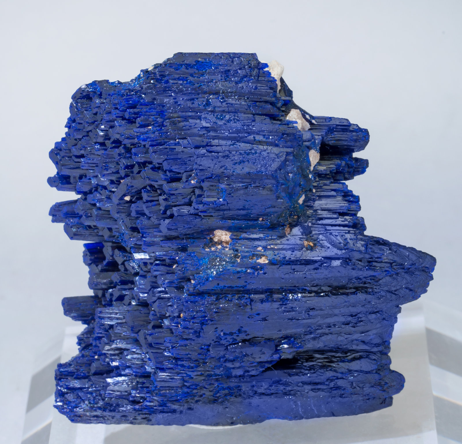 specimens/s_imagesAE3/Azurite-MG64AE3f.jpg