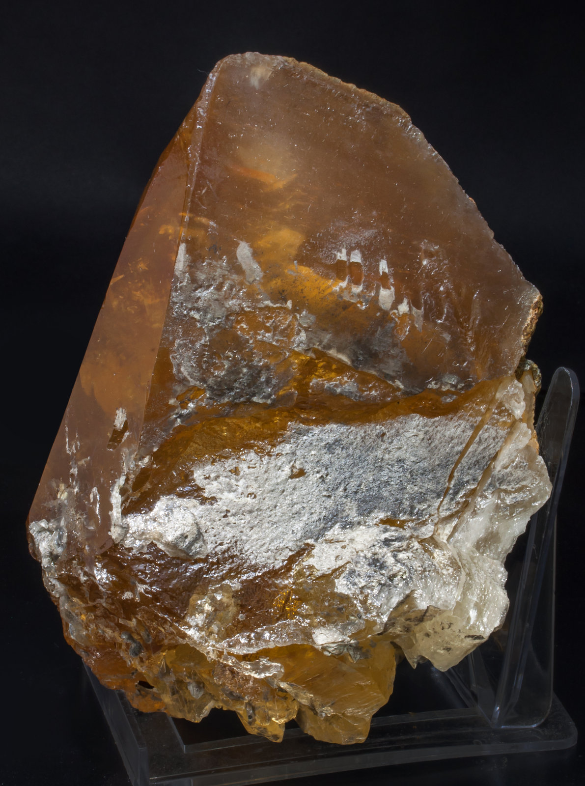 specimens/s_imagesAE3/Calcite-SV89AE3s.jpg