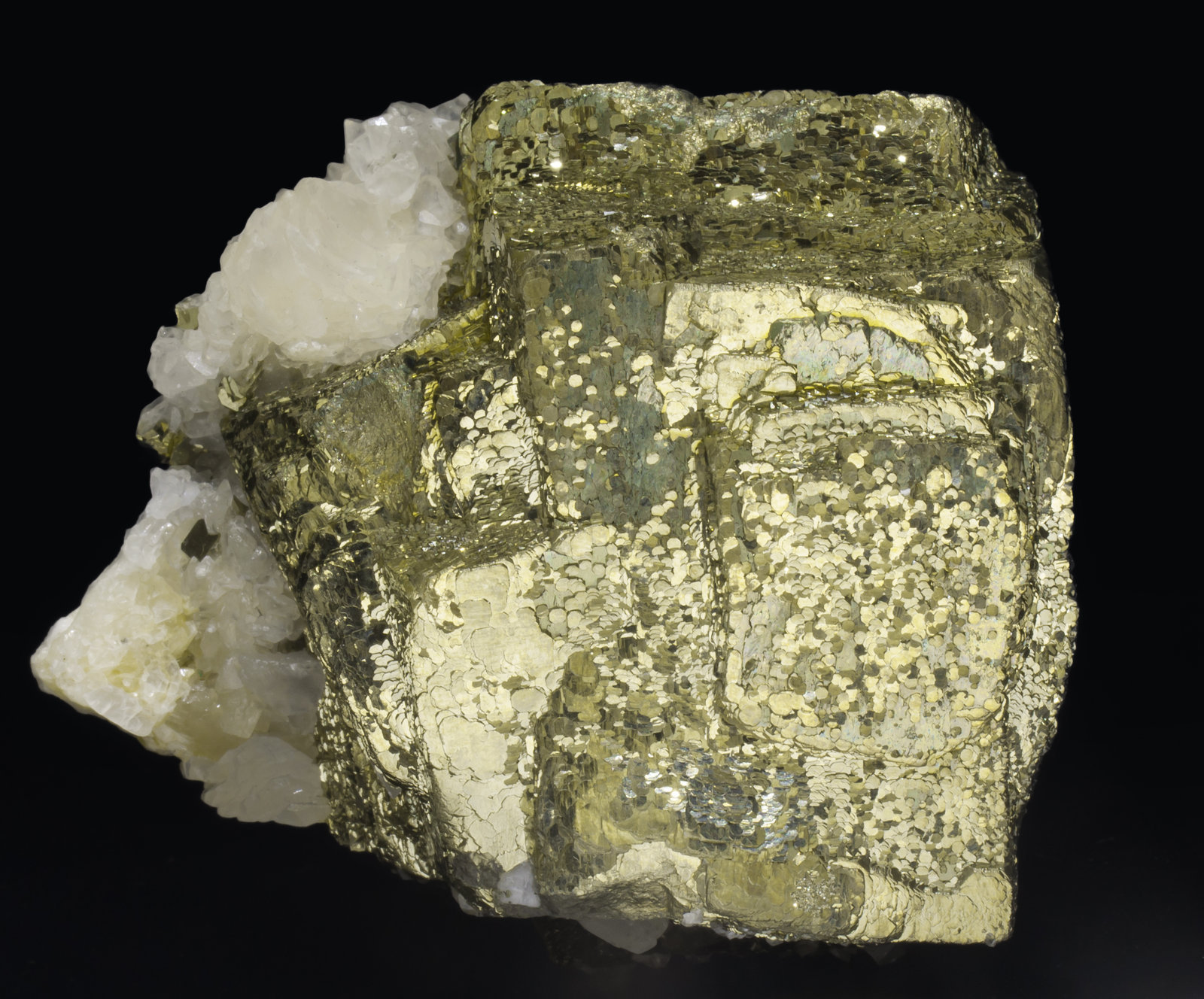 specimens/s_imagesAE5/Pyrite-EY98AE5s.jpg