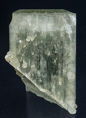 Fluorapatite. Rear