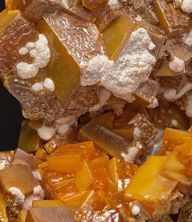 Wulfenite with Willemite. 