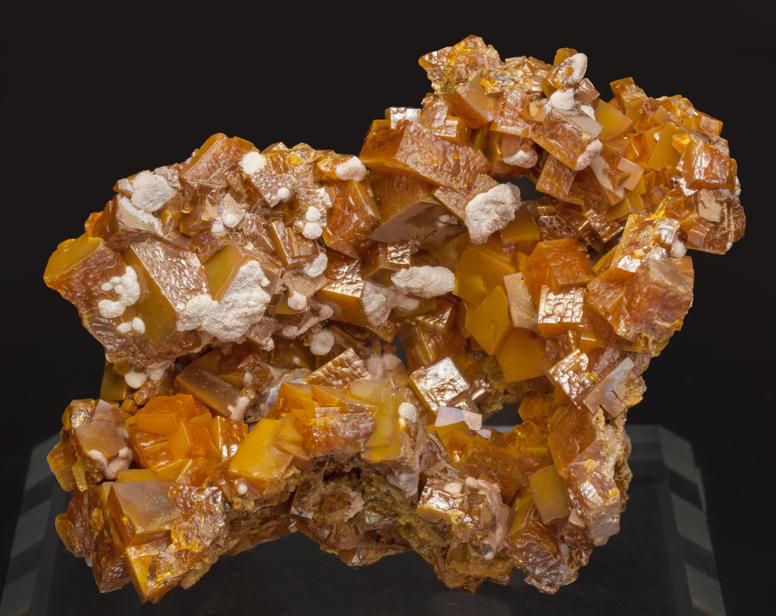 specimens/s_imagesAE7/Wulfenite-MF36AE7f.jpg