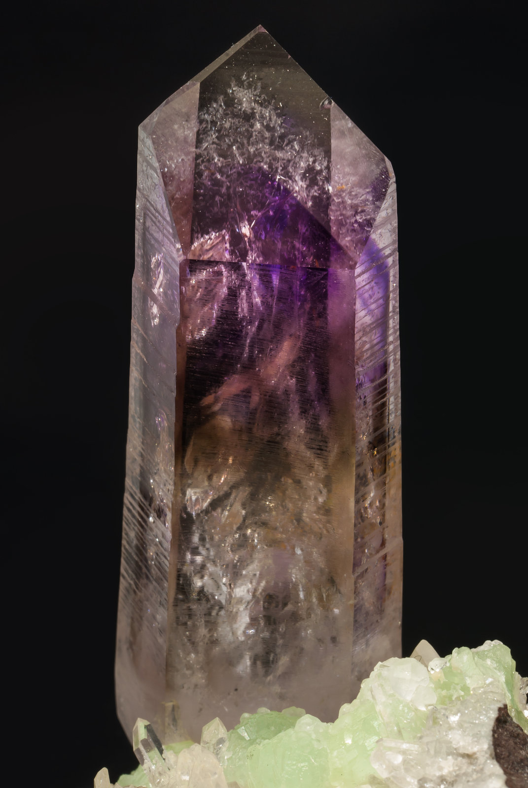 specimens/s_imagesAF0/Quartz_amethyst-TX71AF0d2.jpg