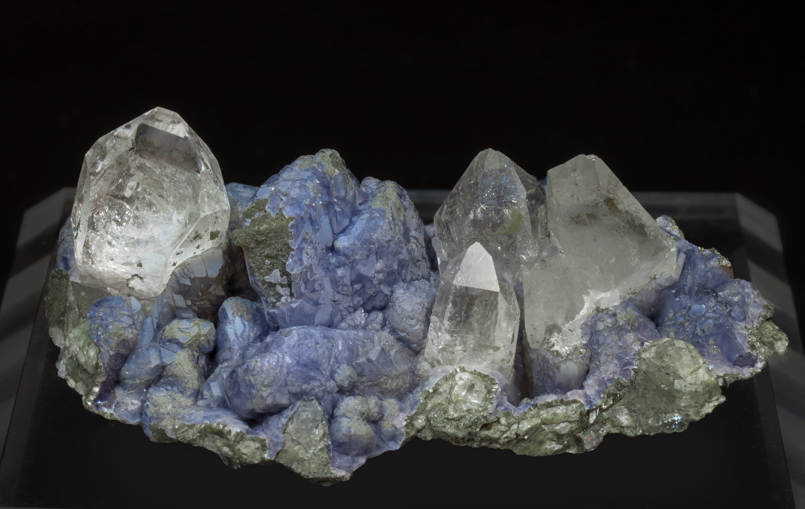 specimens/s_imagesAF3/Fluorite-NF97AF3f.jpg