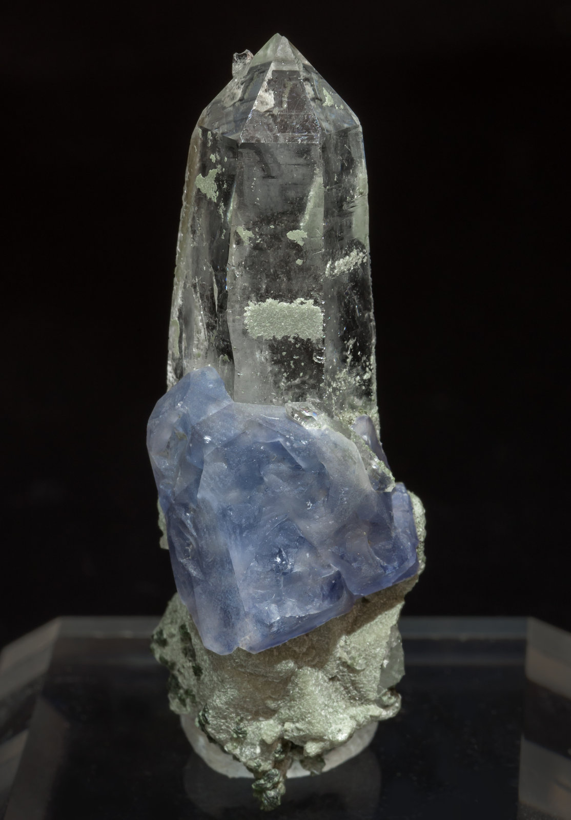 specimens/s_imagesAF3/Fluorite-NP6AF3f.jpg