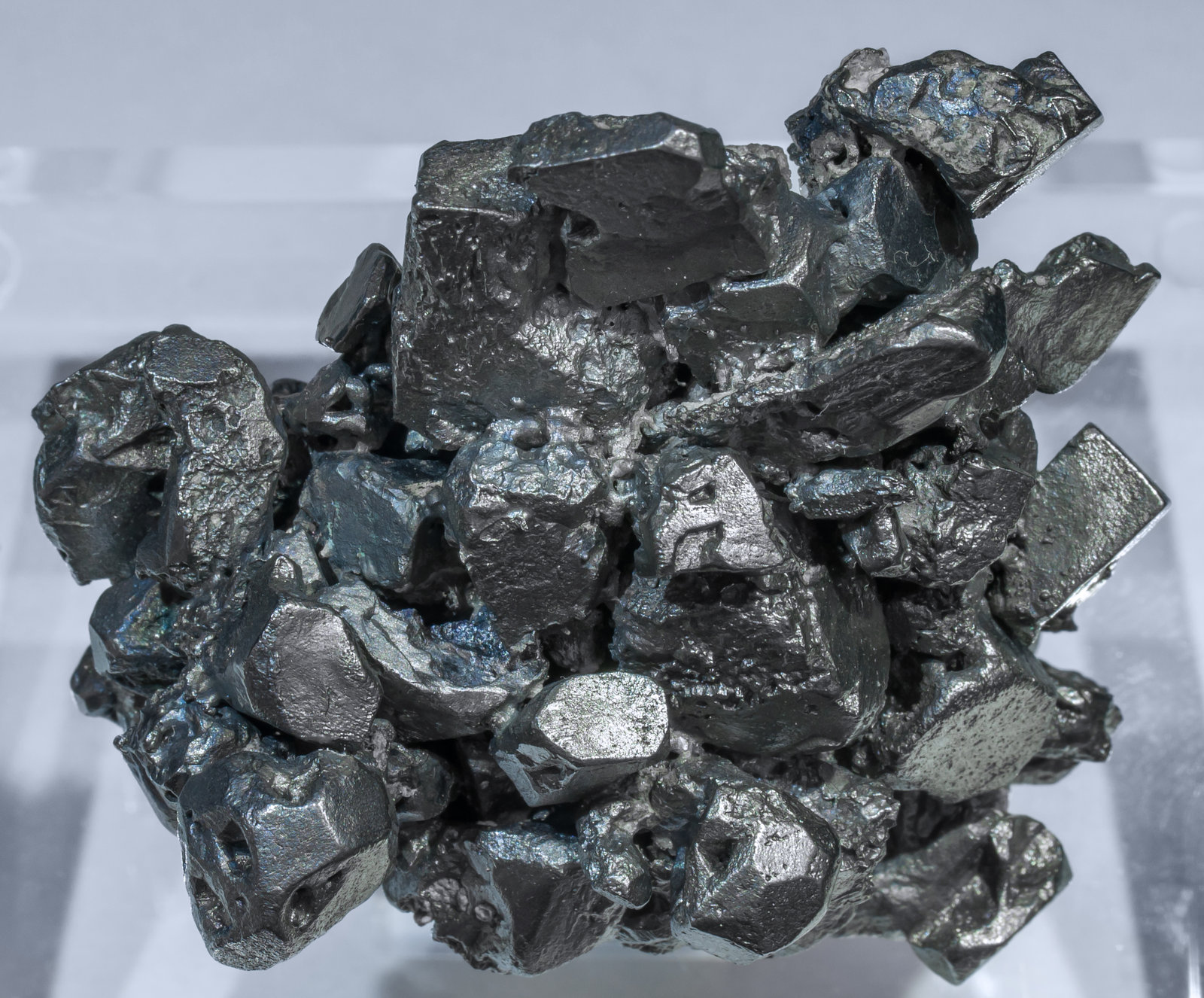 specimens/s_imagesAF4/Acanthite-TG58AF4t.jpg