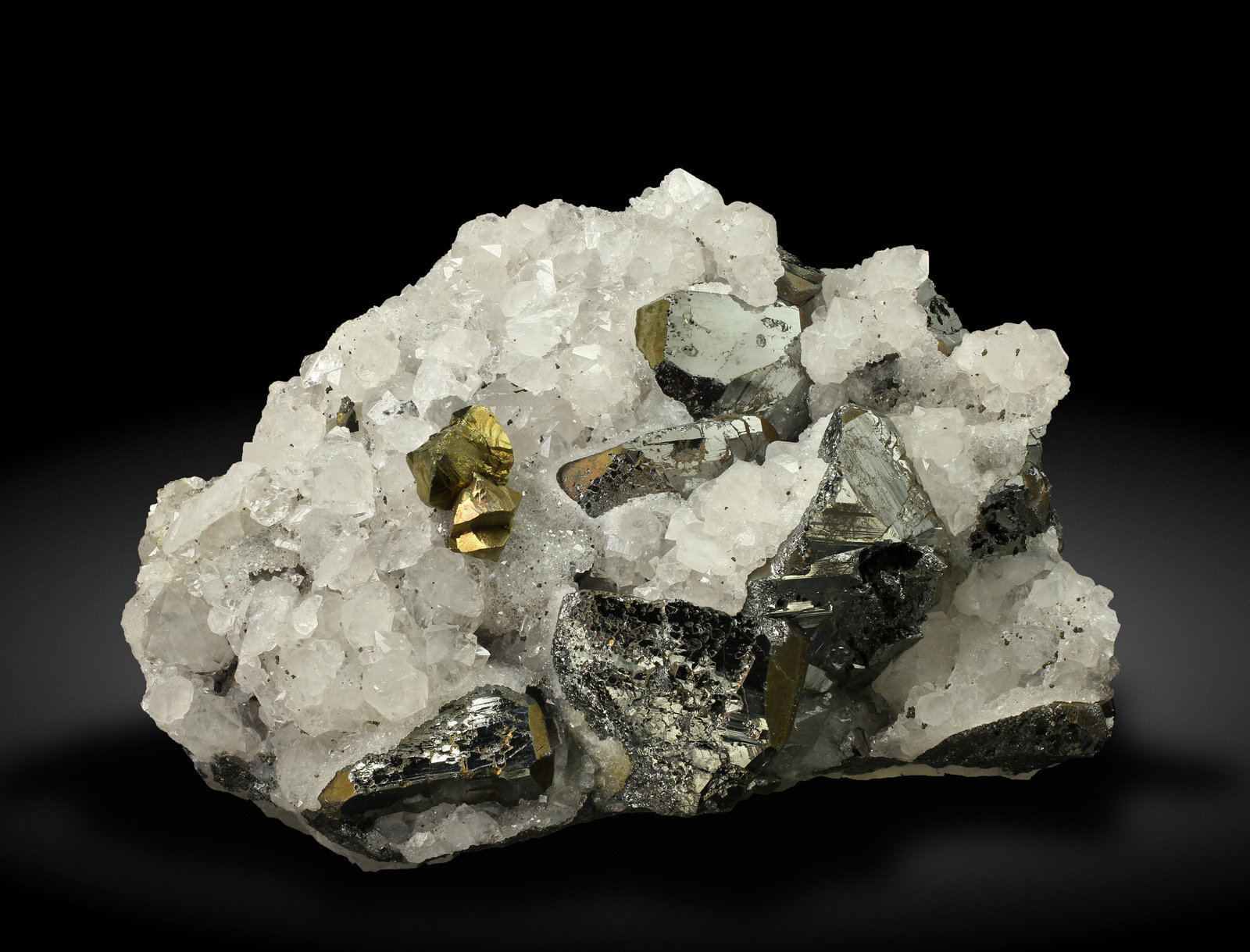 specimens/s_imagesAG1/Tetrahedrite-MB91AG1_7637_f.jpg