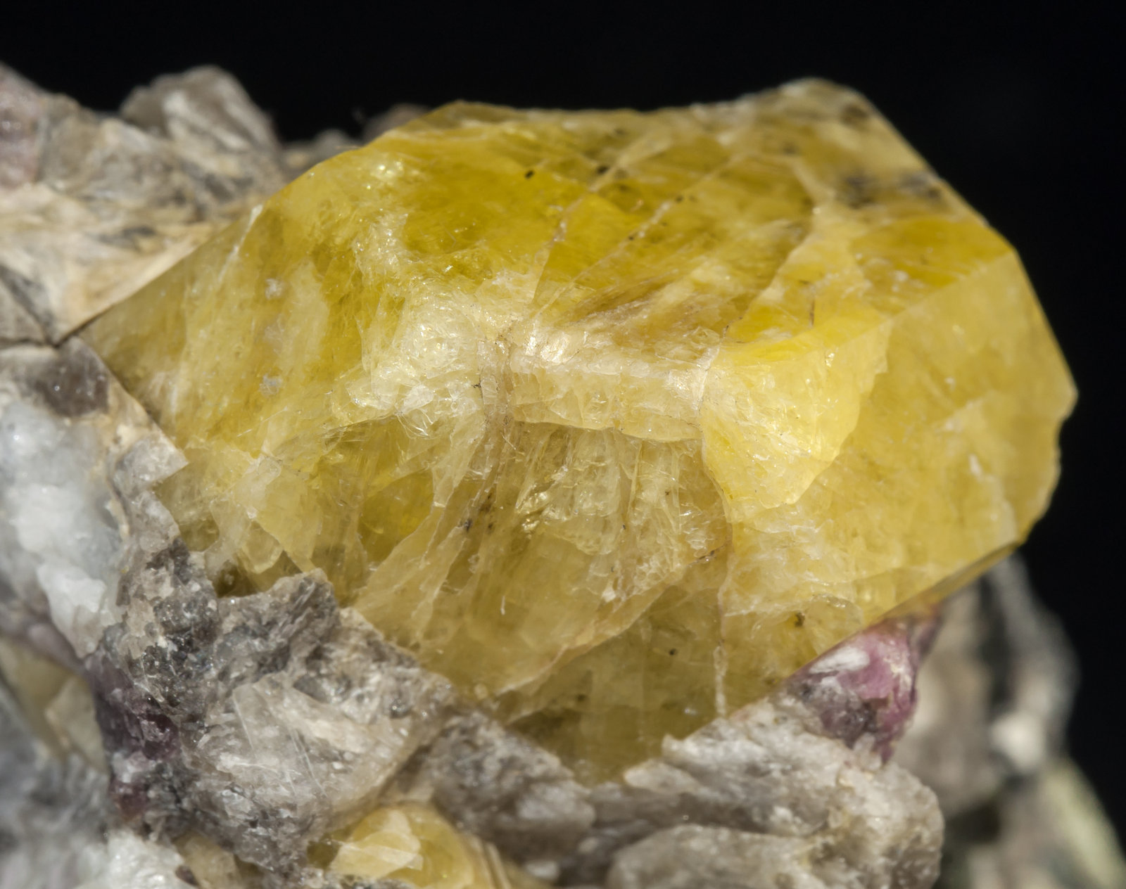 specimens/s_imagesAG3/Londonite-TF48AG3d2.jpg