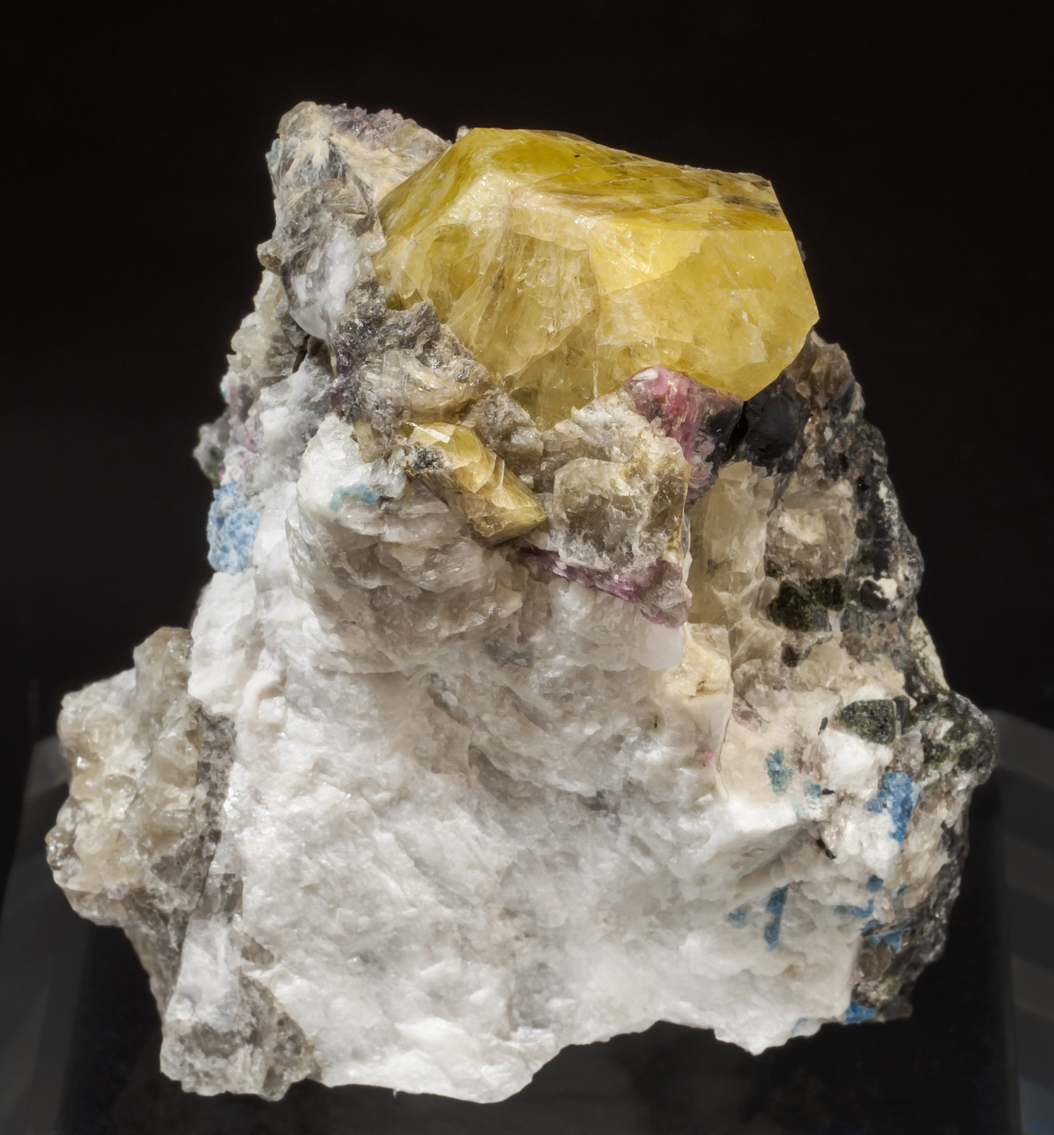 specimens/s_imagesAG3/Londonite-TF48AG3f.jpg