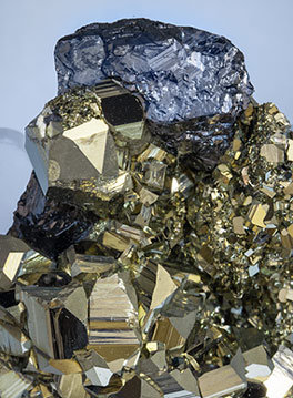 Pyrite with Sphalerite and Calcite. 