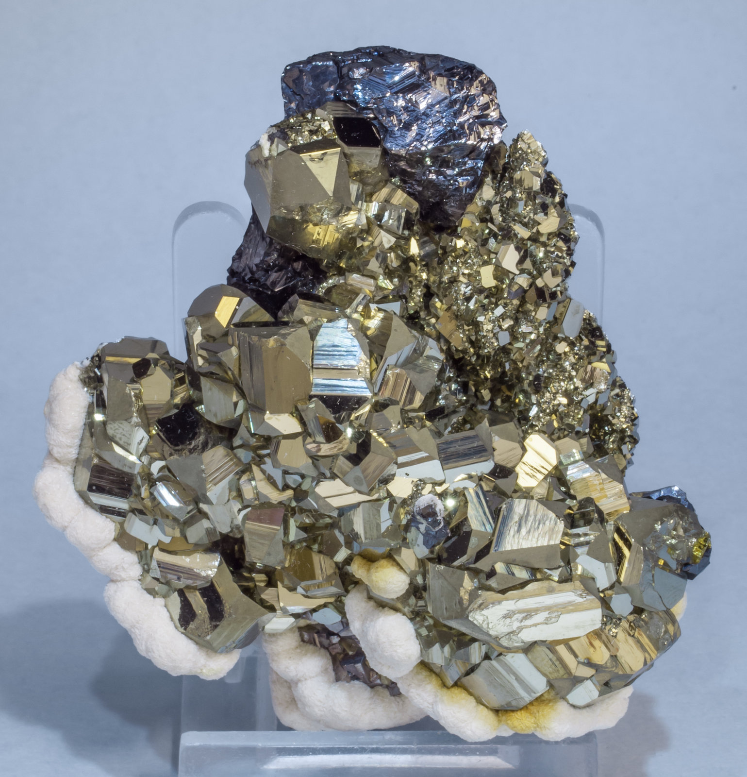 specimens/s_imagesAG3/Pyrite-EF86AG3f.jpg