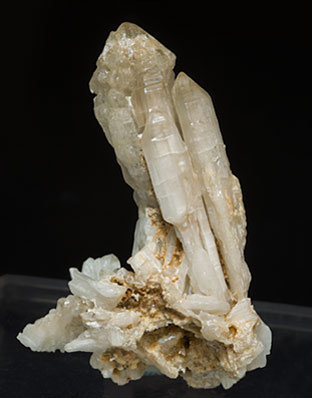 Cerussite. Rear