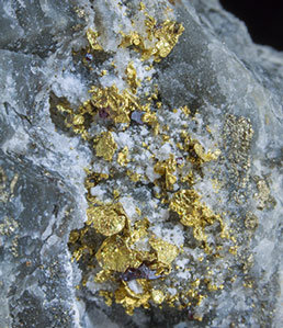 Gold with Cinnabar and Quartz. 