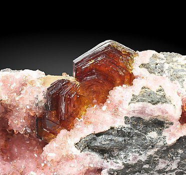 Shigaite with Rhodochrosite. 