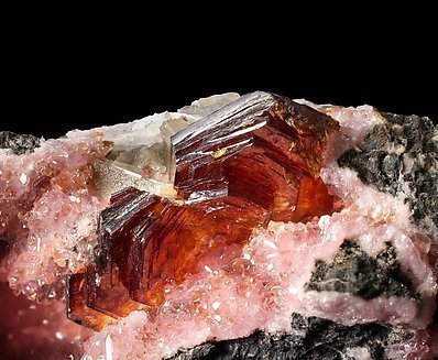 Shigaite with Rhodochrosite. 