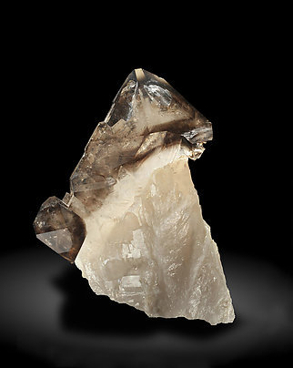 Scepter Quartz (variety smoky). Side