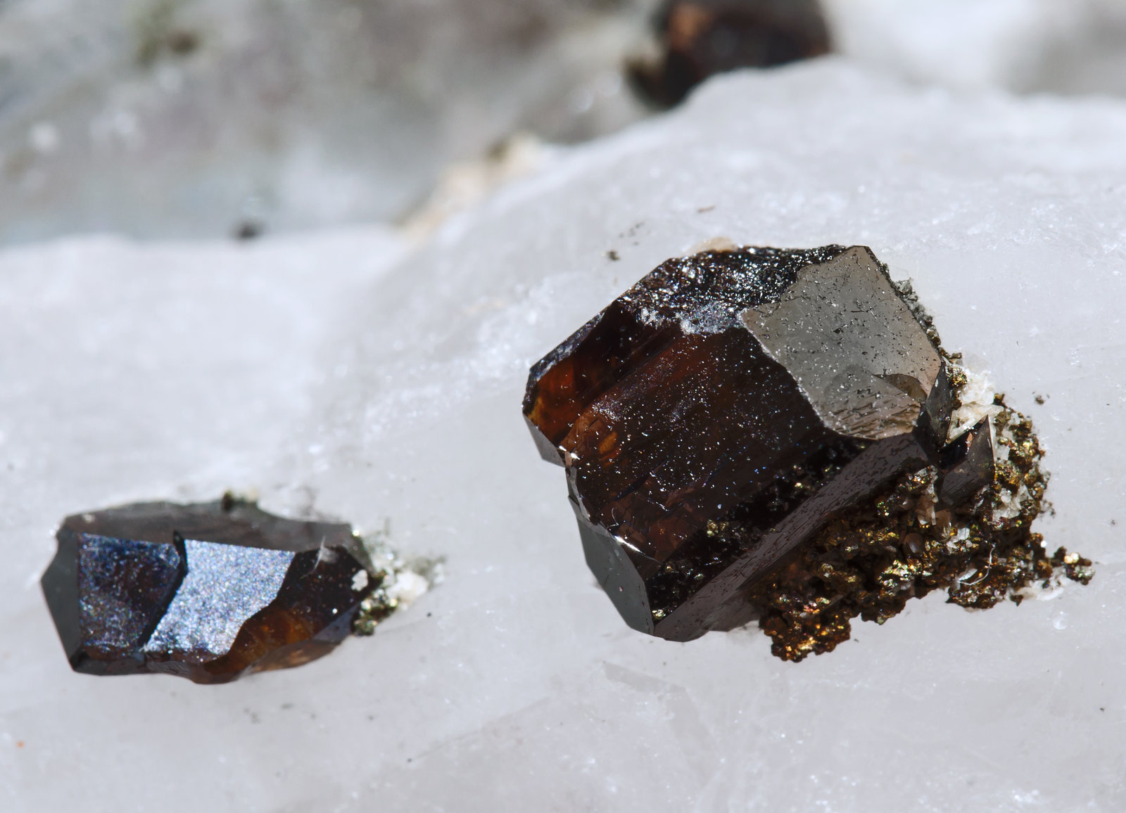 specimens/s_imagesAH0/Cassiterite-MQ47AH0d.jpg