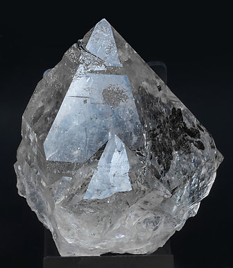 Quartz with inclusions. Front