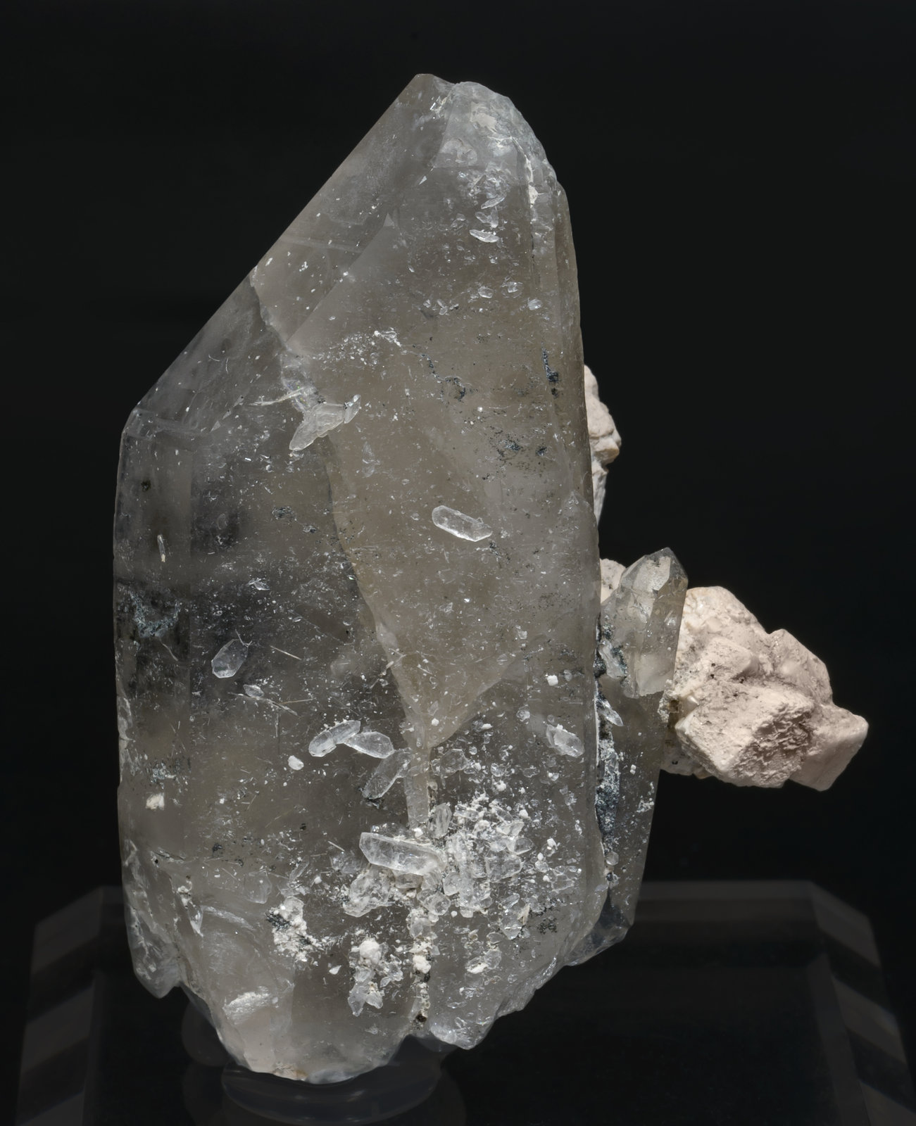 specimens/s_imagesAH2/Quartz-DL13AH2f.jpg