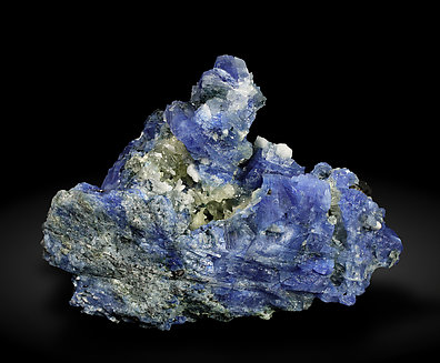 Carletonite with Feldspar, Pectolite, Calcite and Arfvedsonite. Rear