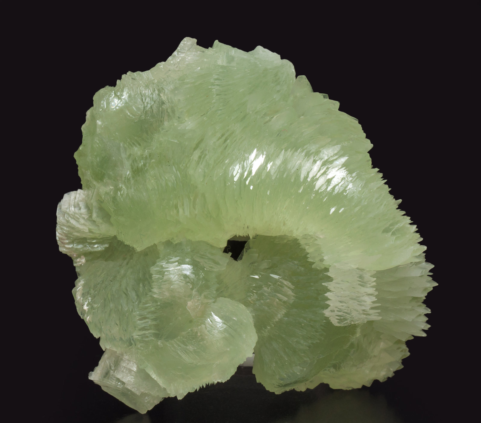 specimens/s_imagesAH4/Tarbuttite-TE89AH4f.jpg