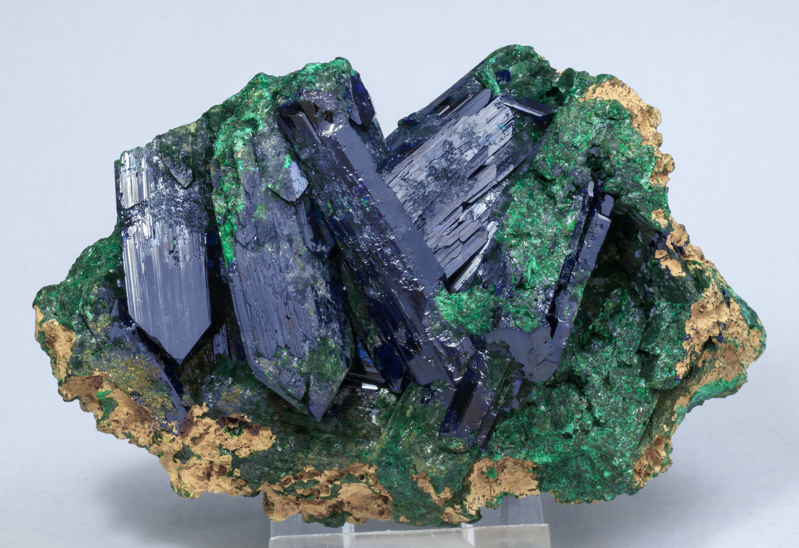 specimens/s_imagesAH5/Azurite-MT86AH5f.jpg