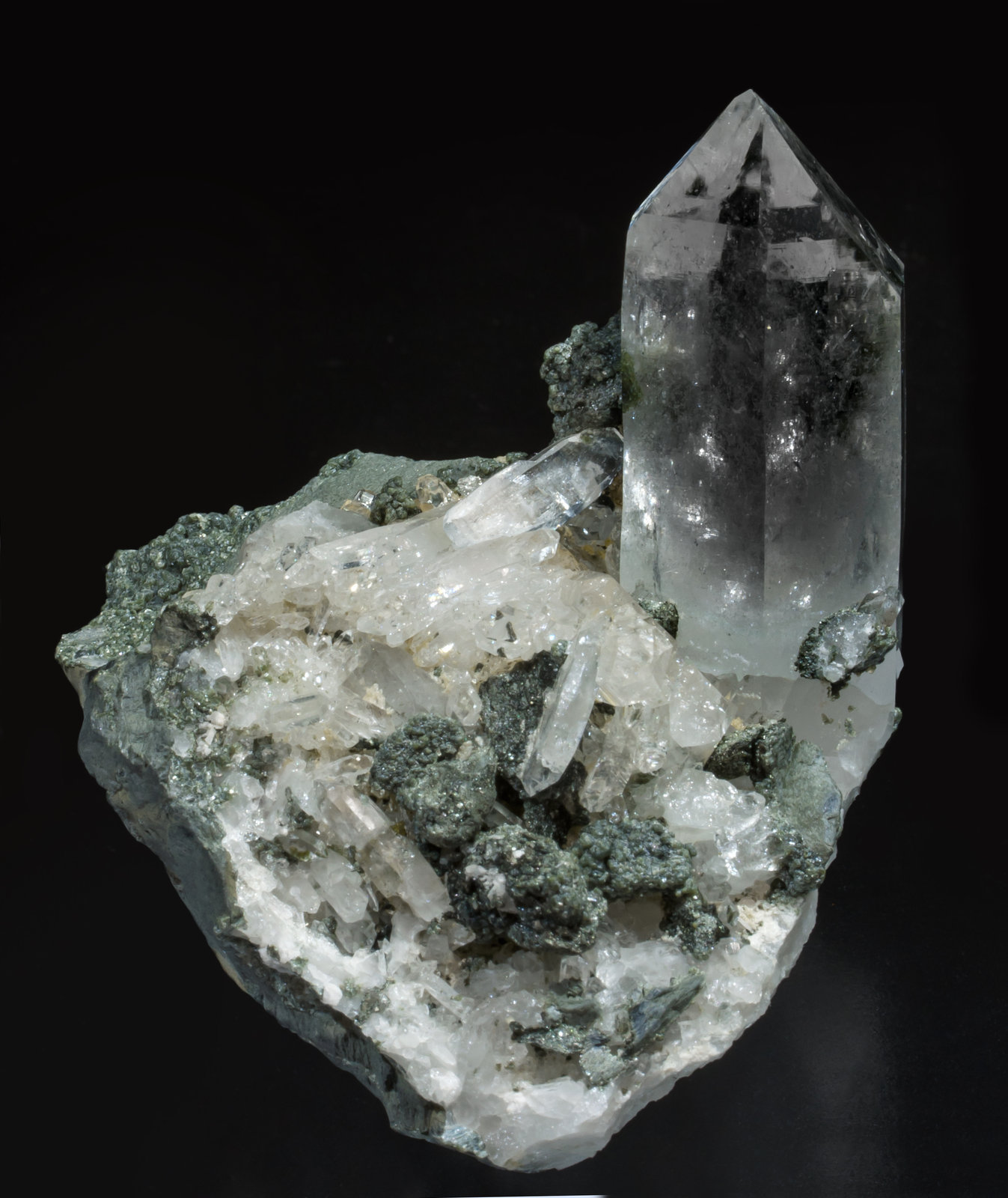 specimens/s_imagesAH6/Quartz-DZ14AH6f.jpg