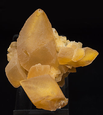 Calcite. Front