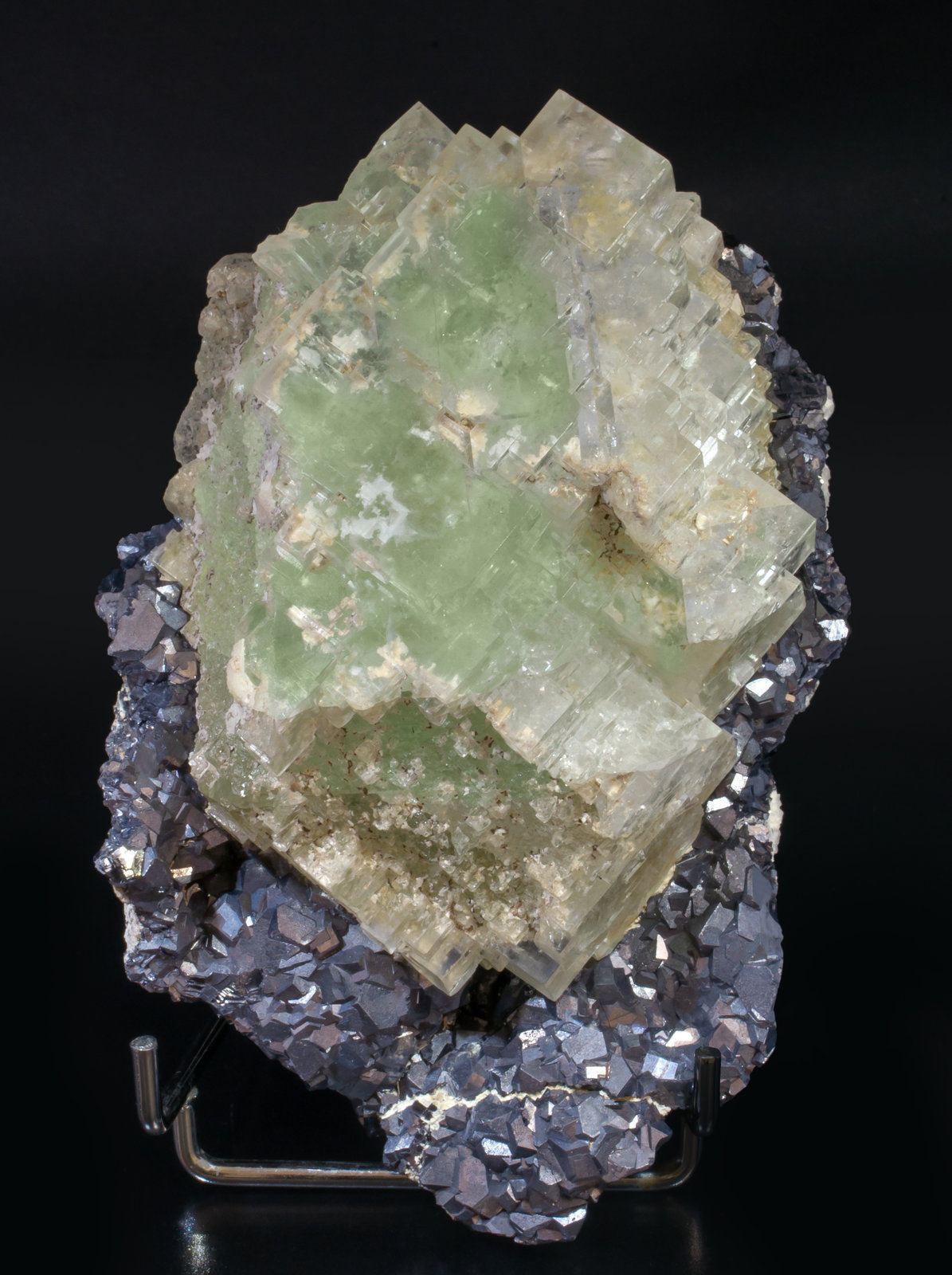 specimens/s_imagesAH7/Fluorite-TQ54AH7f.jpg