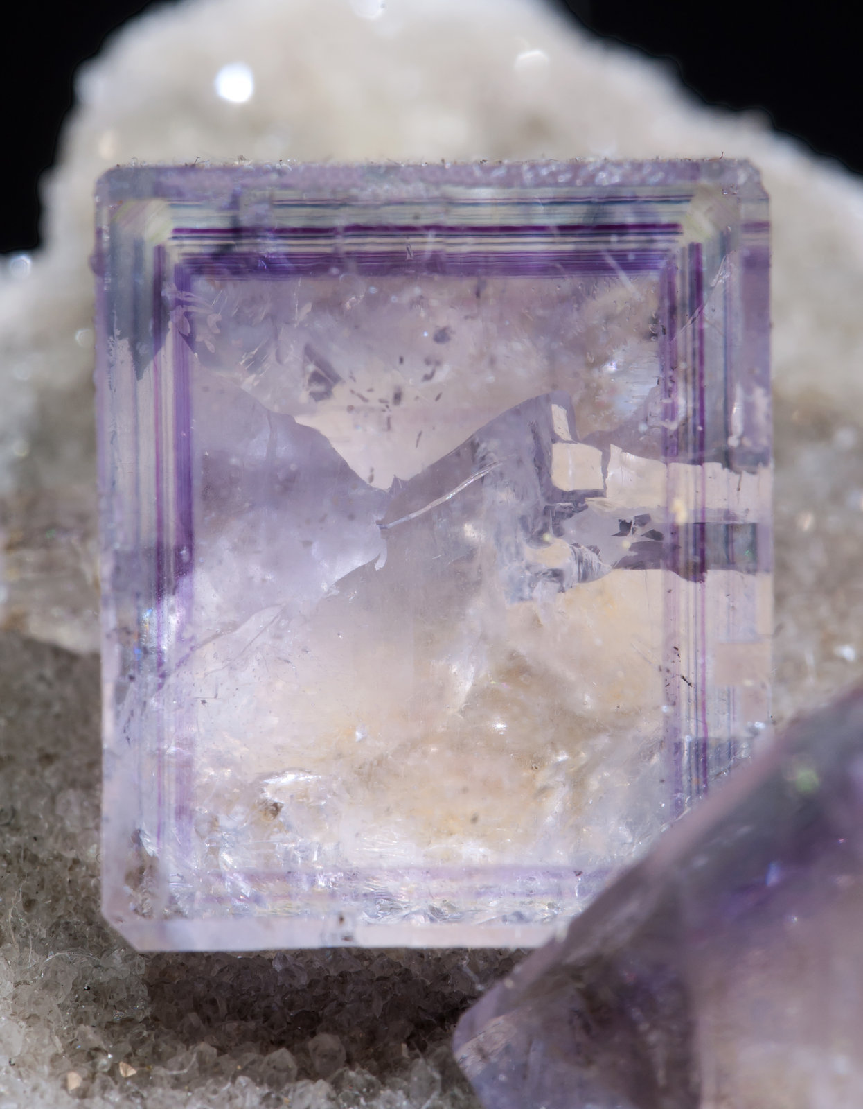 specimens/s_imagesAI0/Fluorite-ER69AI0d.jpg