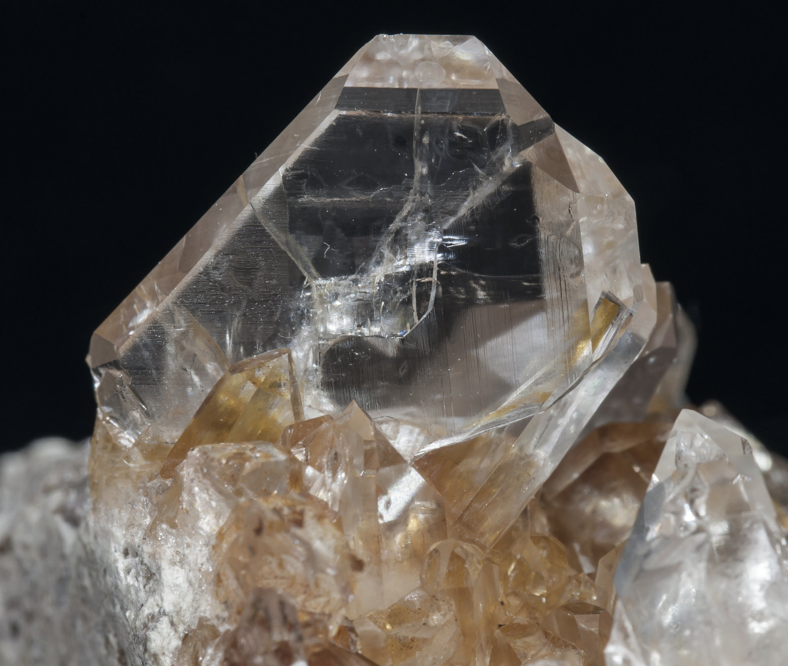 specimens/s_imagesAI1/Quartz-EH46AI1d.jpg