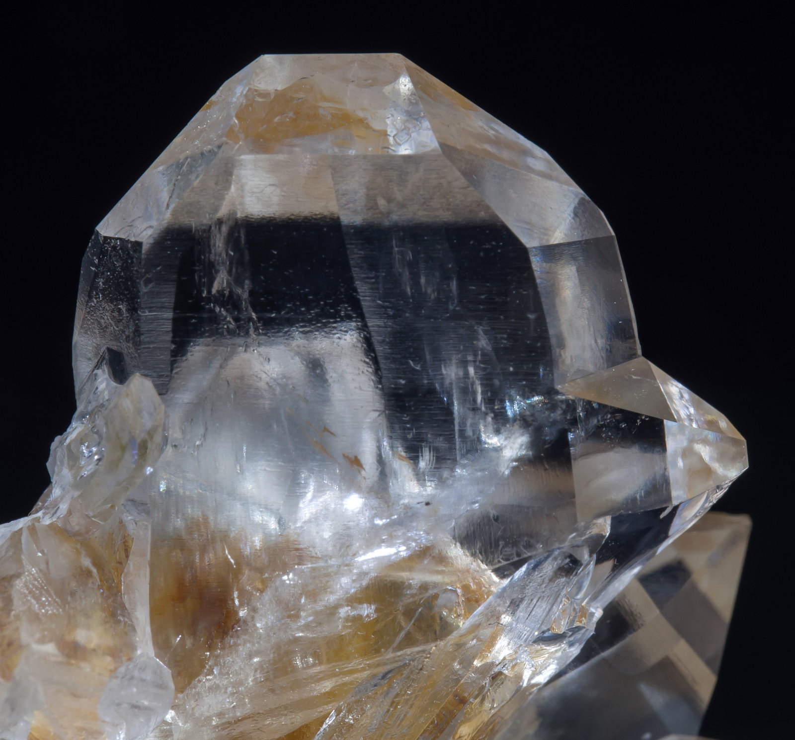 specimens/s_imagesAI1/Quartz-EM6AI1d.jpg