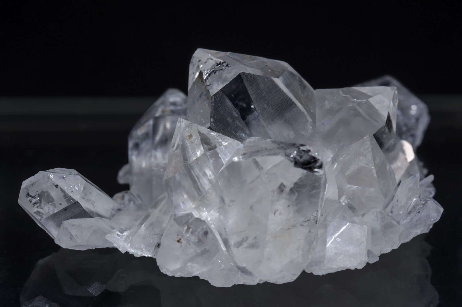 specimens/s_imagesAI1/Quartz-EP14AI1f.jpg