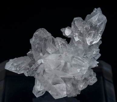 Quartz (japan law twin). Top