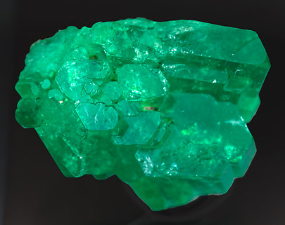 Beryl (variety emerald). Top
