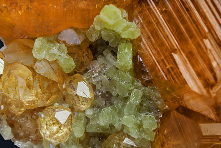 Grossular (variety hessonite) with Diopside. 