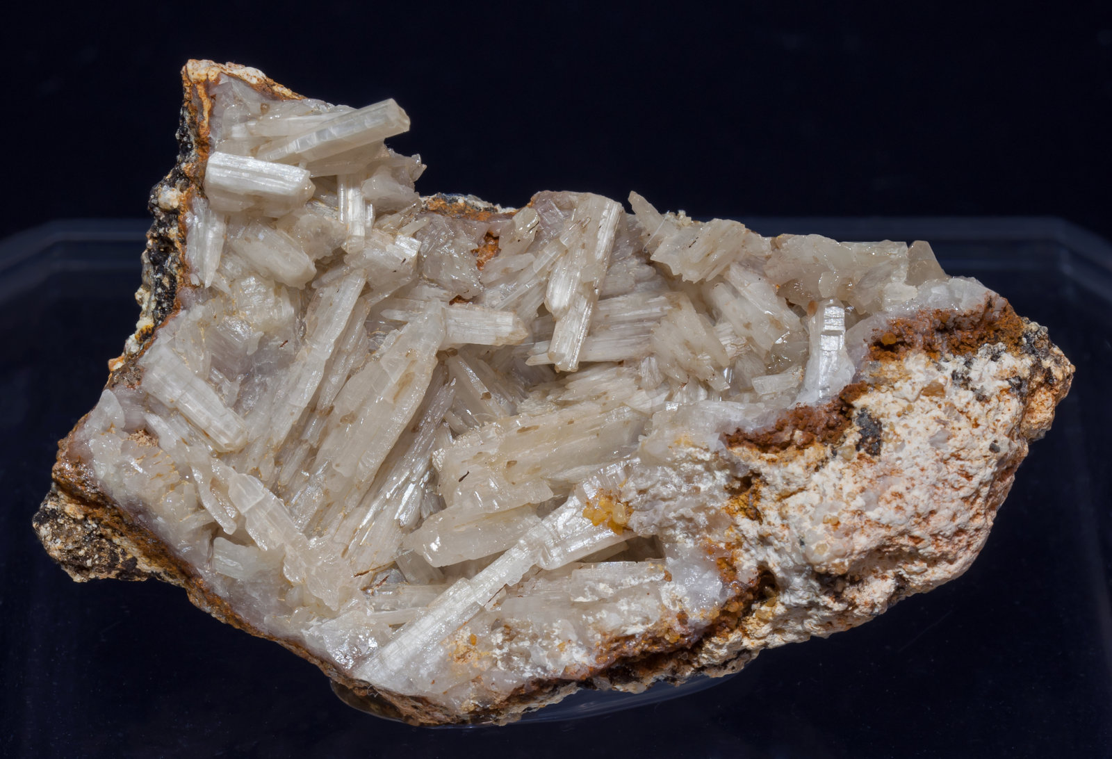 specimens/s_imagesAI4/Cerussite-EX14AI4f.jpg