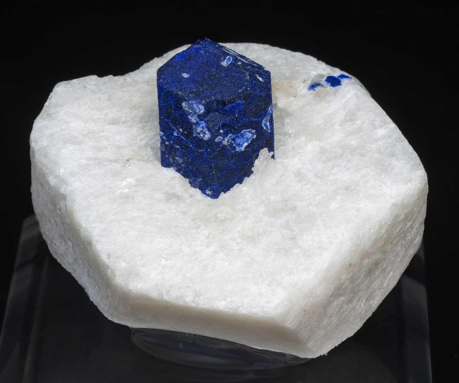 specimens/s_imagesAI5/Lazurite-MH86AI5f.jpg