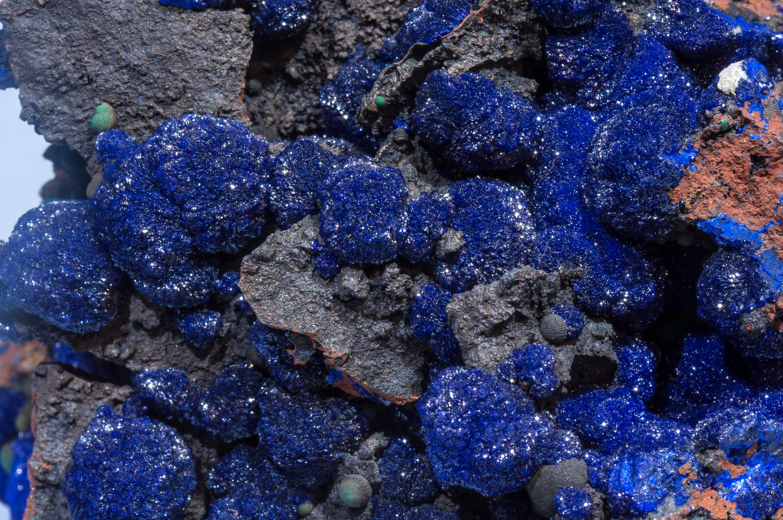 specimens/s_imagesAI7/Azurite-EE68AI7d.jpg
