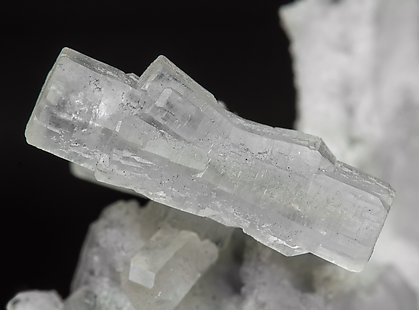 Strontianite on Quartz. 