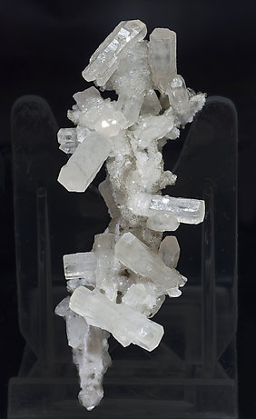 Strontianite on Quartz. Side