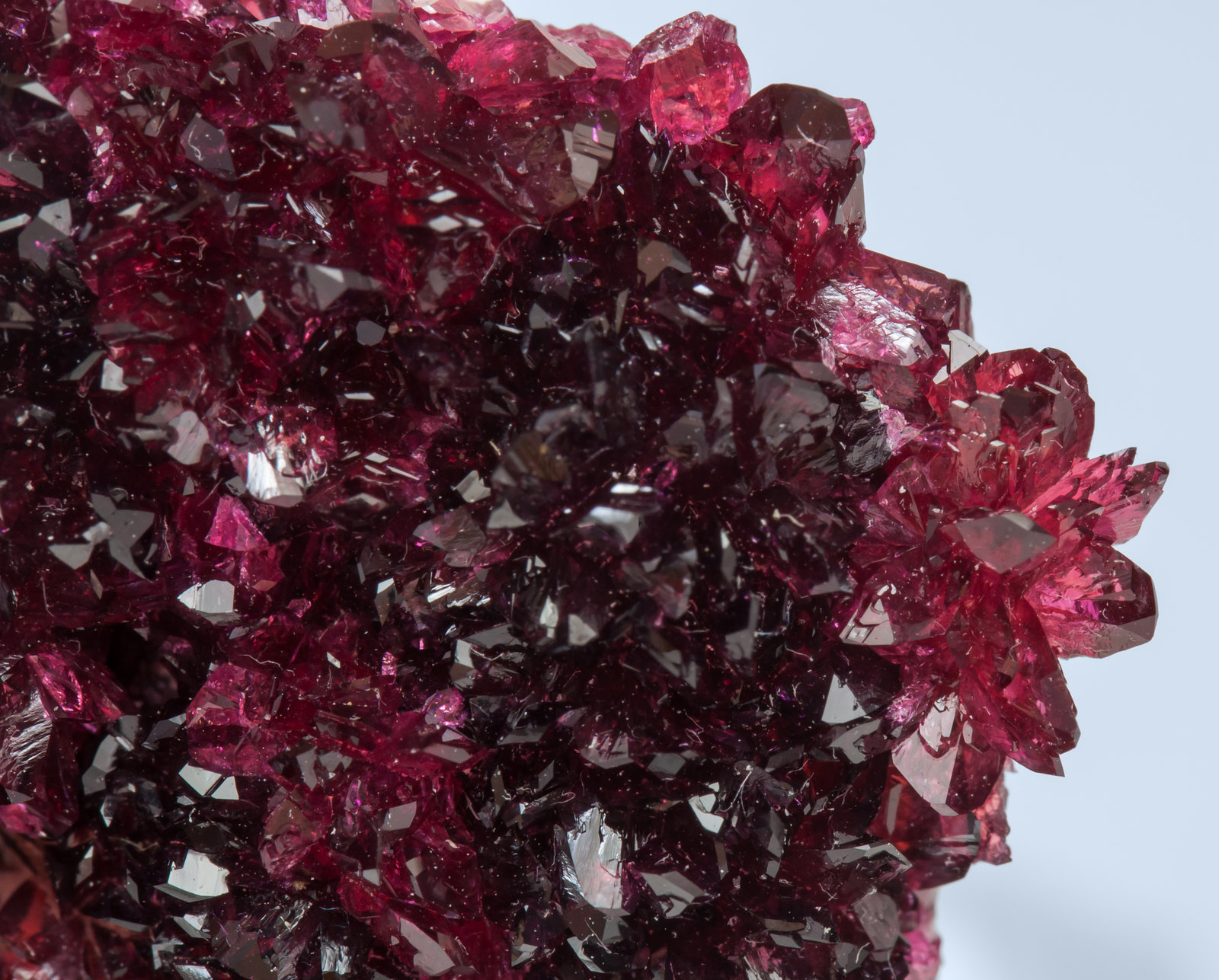 specimens/s_imagesAI8/Roselite-MM86AI8d.jpg