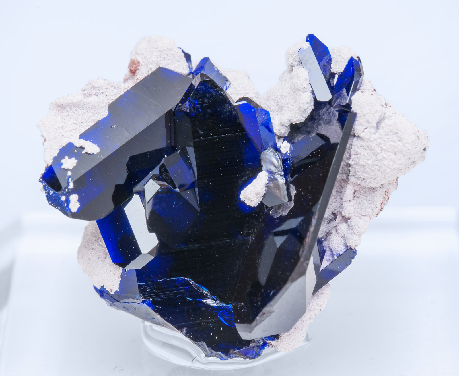 specimens/s_imagesAJ2/Azurite-TT26AJ2f2.jpg