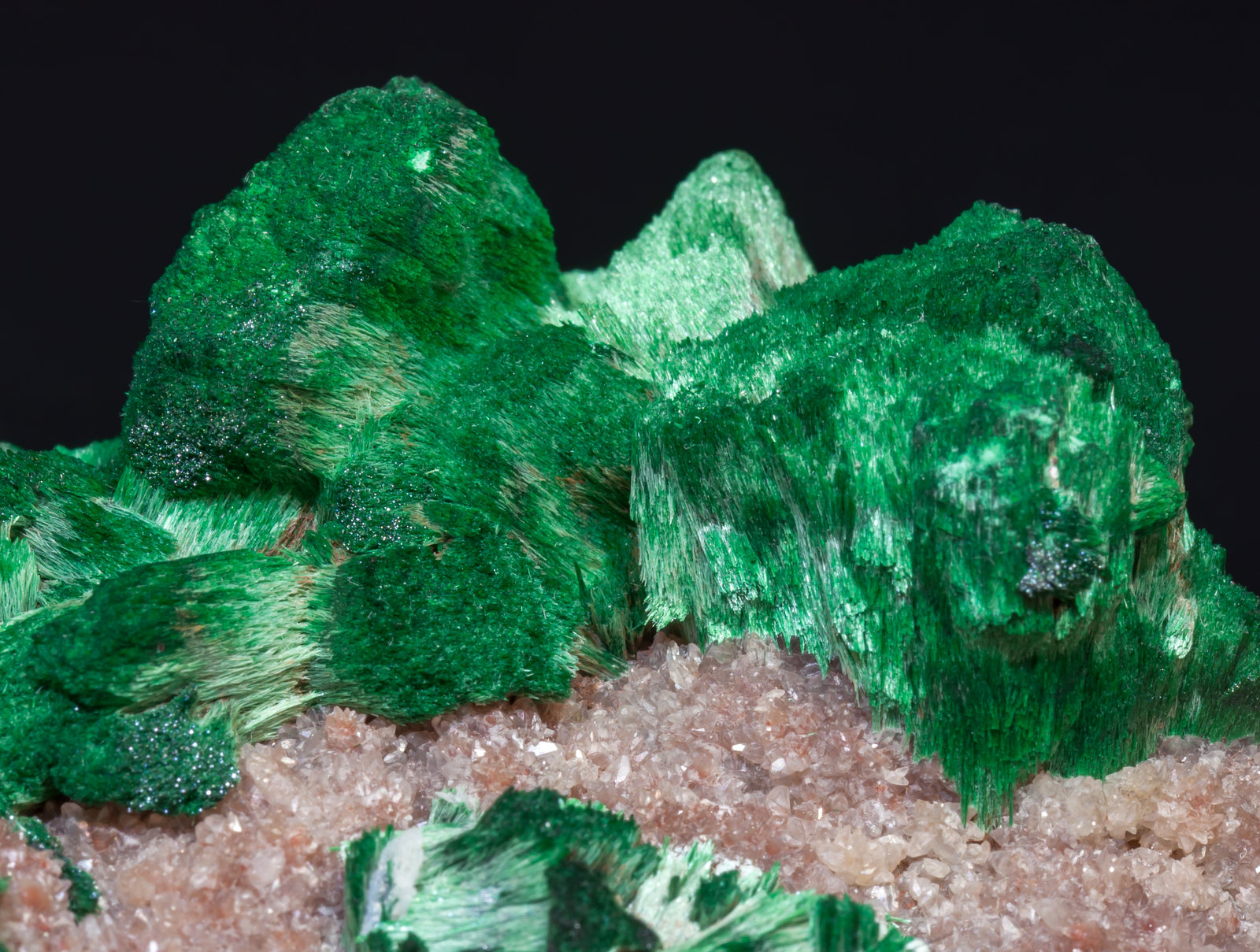 specimens/s_imagesAJ3/Malachite-TD89AJ3d.jpg