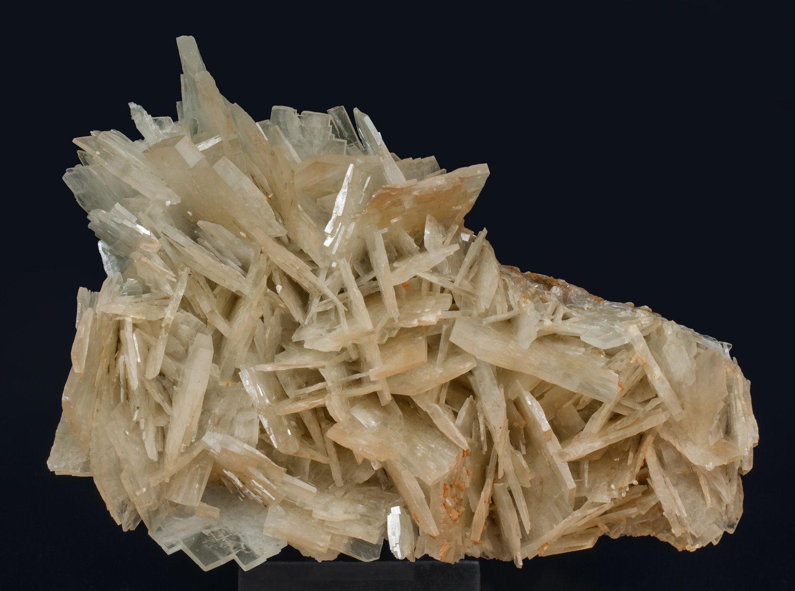 specimens/s_imagesAJ4/Baryte-NV66AJ4f.jpg