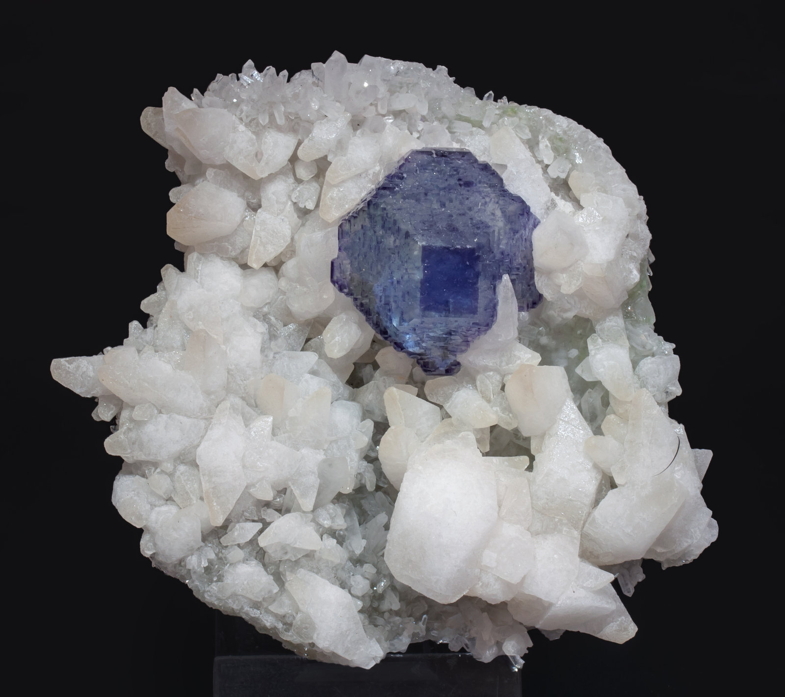 specimens/s_imagesAJ4/Fluorite-MC50AJ4f.jpg